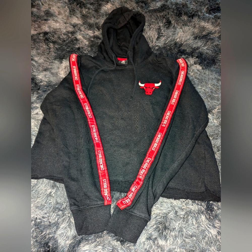 NBA Black and Red Chicago Bulls Hoodie